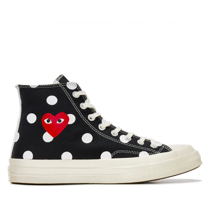 Play-Comme-des-Garcons-x-Converse-Polka-Dot-Red-Heart-Chuck-Taylor-All-Star-_70-High-_Black.webp